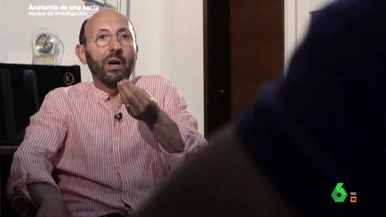 El 'papa' fugado del Palmar de Troya rompe su silencio: "Fue un sacerdocio fraudulento" El 'papa' fugado del Palmar de Troya rompe su silencio: "Fue un sacerdocio fraudulento"