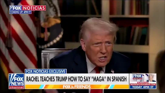 El surrealista intento de Trump de decir su famoso lema en español: "América grande otra vez" El surrealista intento de Trump de decir su famoso lema en español: "América grande otra vez"