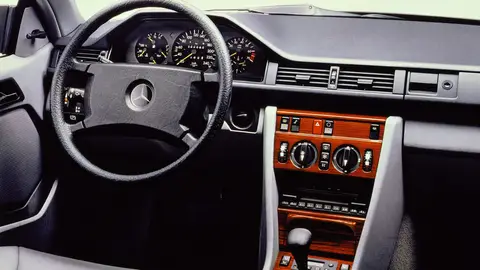 Mercedes W124 Mercedes W124