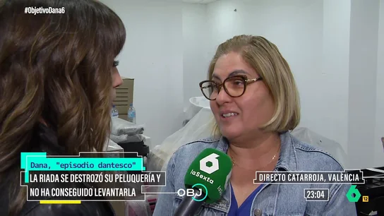 La impotencia de una empresaria de Catarroja al ver su negocio "bajo el fango y sin poder hacer nada" por culpa de la DANA La impotencia de una empresaria de Catarroja al ver su negocio "bajo el fango y sin poder hacer nada" por culpa de la DANA