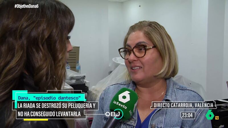 La impotencia de una empresaria de Catarroja al ver su negocio "bajo el fango y sin poder hacer nada" por culpa de la DANA