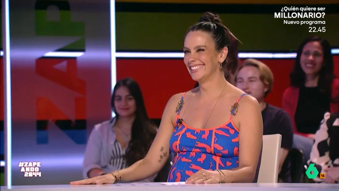 Cristina Pedroche comparte el 'drama' que vivió su marido durante el apagón: "Dabiz se volvió histérico con sus pulpitos" La zapeadora cuenta que estaba en casa cuando se fue la luz. Donde sí tuvieron un mayor caos fue en los restaurantes de Dabiz Muñoz en los que se preocuparon debido a la falta de corriente en las neveras.