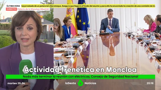 Sánchez reúne al Consejo de Seguridad Nacional tras su reunión con las eléctricas en una jornada frenética en Moncloa Sánchez reúne al Consejo de Seguridad Nacional tras su reunión con las eléctricas en una jornada frenética en Moncloa