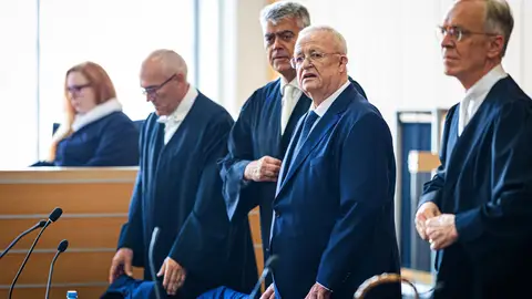El juicio contra los exdirectivos de Volkswagen por el escándalo de las emisiones diésel llega a su fin El juicio contra los exdirectivos de Volkswagen por el escándalo de las emisiones diésel llega a su fin