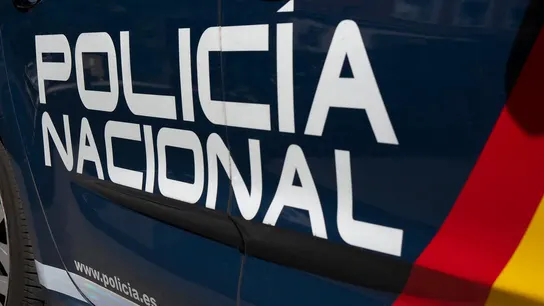 Vehículo de la Policía Nacional Vehículo de la Policía Nacional