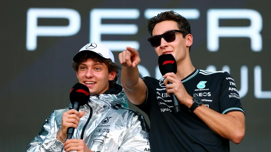 Kimi Antonelli y George Russell Kimi Antonelli y George Russell