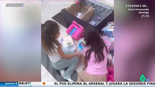Alfonso Arús, sobre las hijas de Georgina Rodríguez y Cristiano Ronaldo: "Dales un juguete y se olvidan de la madre" Alfonso Arús, sobre las hijas de Georgina Rodríguez y Cristiano Ronaldo: "Dales un juguete y se olvidan de la madre"