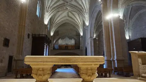 Interior de la Iglesia de Nuestra Señora de la Asunción Interior de la Iglesia de Nuestra Señora de la Asunción