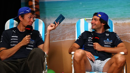 Alexander Albon y Carlos Sainz Alexander Albon y Carlos Sainz