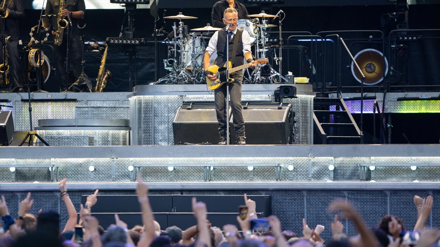 Bruce Springsteen durante un concierto en una imagen de archivo Bruce Springsteen durante un concierto en una imagen de archivo