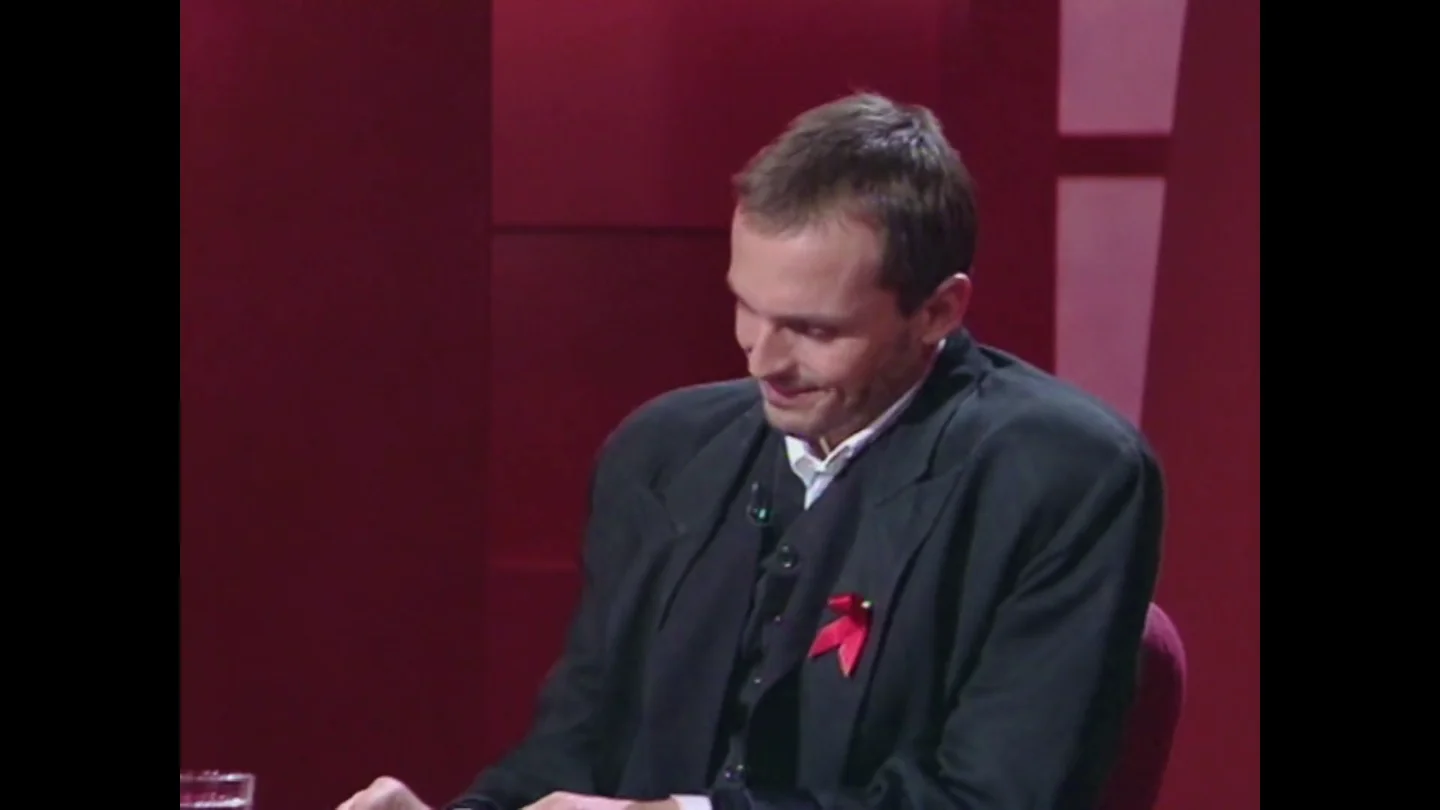 El día que Miguel Bosé 'resucitó' en el programa de televisión de Mercedes Milá El día que Miguel Bosé 'resucitó' en el programa de televisión de Mercedes Milá