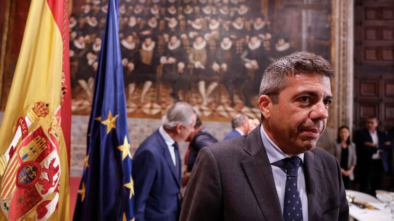 Carlos Mazón, durante una reunión con los proveedores de la Generalitat, a 22 de mayo de 2025