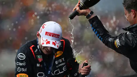 Max Verstappen celebrando la victoria de la temporada pasada en Montreal Max Verstappen celebrando la victoria de la temporada pasada en Montreal