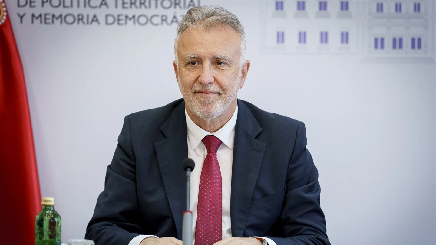 El ministro de Política Territorial y Memoria Democrática, Ángel Víctor Torres. El ministro de Política Territorial y Memoria Democrática, Ángel Víctor Torres.