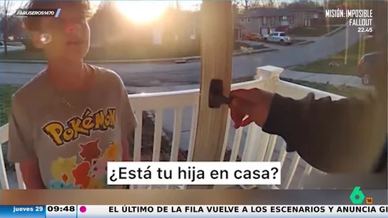 El adorable gesto de un niño que va a casa de su "futura suegra" a confesarle "un secreto" El adorable gesto de un niño que va a casa de su "futura suegra" a confesarle "un secreto"