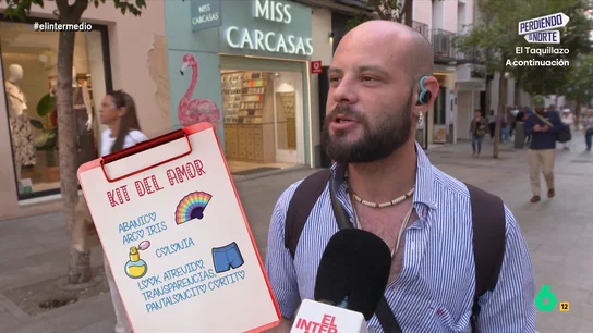 "¡Alto el fuego y a perrear hasta el suelo!": así son los 'kits del amor' que llevarán los españoles a los 'Palomos de la paz' Los 'Palomos de la Paz' vuelven a Badajoz este 7 de junio y El Intermedio ha preguntado por lo que habría que llevar en el 'kit del amor' de esta fiesta por la paz. Crema solar, preservativos, bocadillos y "buen rollo", entre los imprescindibles.
