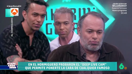 Pablo Motos, Marron y Jean Renó se ponen la cara de Mbappé: "Me da que va a ser el único triplete que consiga este año" Zapeando analiza en este vídeo la visita del actor Jean Renó a 'El Hormiguero', donde probó con Marron y Pablo Motos una aplicación de inteligencia artificial capaz de ponerles la cara de Brad Pitt, Tom Hanks o Mbappé en tiempo real.