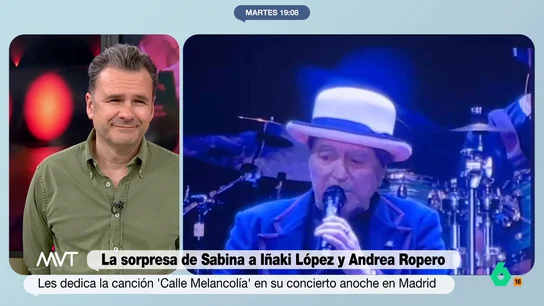 La dedicatoria de Joaquín Sabina a Iñaki López y Andrea Ropero: "Esta canción la escribí cuando ustedes no habían nacido" Francisco Cacho sorprende a Iñaki López recordando la canción que les dedicó Joaquín Sabina a él y a Andrea Ropero en el concierto de ayer. Un momento que el presentador admite en este vídeo que le emociona.
