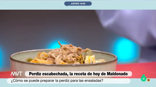 La receta de Carlos Maldonado para hacer perdiz escabechada en cuatro sencillos pasos Cocinar nunca fue tan fácil, ¡y te lo cuenta un Estrella Michelin! El chef Carlos Maldonado te acerca platos gourmet desde el plató de Más Vale Tarde hasta tu casa con esta receta de perdiz en escabeche.