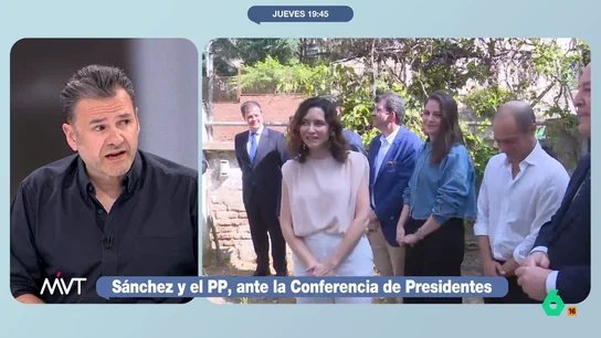 Iñaki López, a Ayuso: "Me sorprende que defienda la libertad y no permita a otros presidentes hablar en su lengua materna" Iñaki López responde en este vídeo a Ayuso tras amenazar con abandonar la Conferencia de Presidentes si no se habla castellano. El presentador le recuerda que las lenguas cooficiales son "patrimonio cultural de este país".