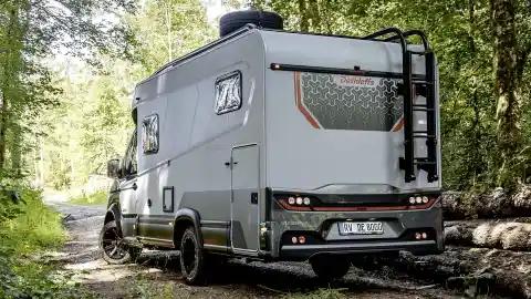 Globebus Performance 4x4 Globebus Performance 4x4