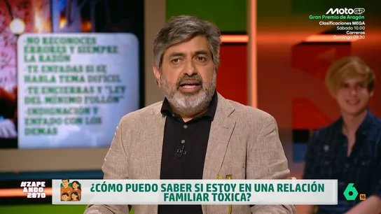 La reflexión de Arun Mansukhani sobre la indignación en las relaciones familiares tóxicas: "Es adictiva y te hace más tonto" "Todo el mundo piensa que los tóxicos son los demás", afirma Arun Masukhani, que en este vídeo de las claves para saber si somos nosotros los "psicopatillas" de nuestras relaciones familiares.