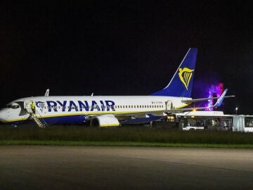 9 pasajeros heridos tras un aterrizaje de emergencia en Ryanair por fuertes turbulencias en Alemania