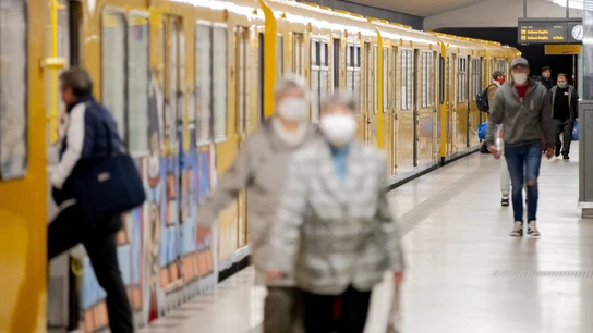 Una estación de metro en Alemania. Una estación de metro en Alemania.