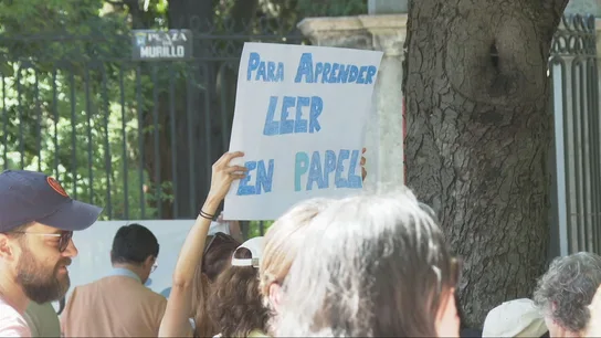 Protesta a favor de la desconexión digital Protesta a favor de la desconexión digital