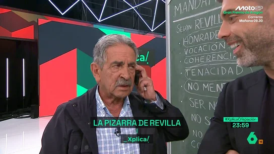 Revilla recibe una llamada en pleno directo Revilla recibe una llamada en pleno directo