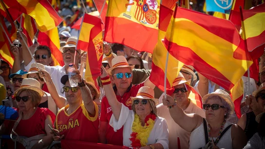 Manifestantes contra el gobierno de Sánchez. Manifestantes contra el gobierno de Sánchez.
