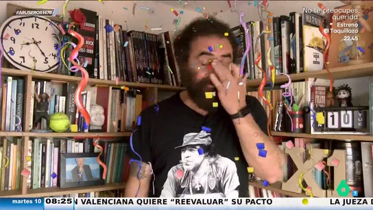 Aruser@s celebra el cumpleaños de El Sevilla: "¿A que no parece que tenga los años que acabo de cumplir?" Aruser@s celebra el cumpleaños de El Sevilla: "¿A que no parece que tenga los años que acabo de cumplir?"