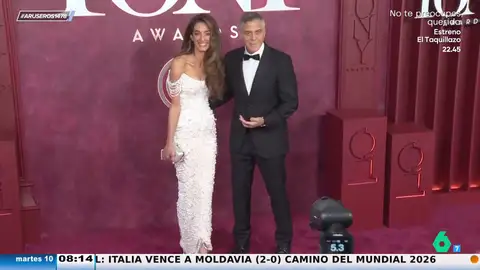 George y Amal Clooney eclipsan en los Premios Tony y Alfonso Arús lo celebra: "Ha dejado atrás el Farmatin de Ortega Cano" George y Amal Clooney eclipsan en los Premios Tony y Alfonso Arús lo celebra: "Ha dejado atrás el Farmatin de Ortega Cano"