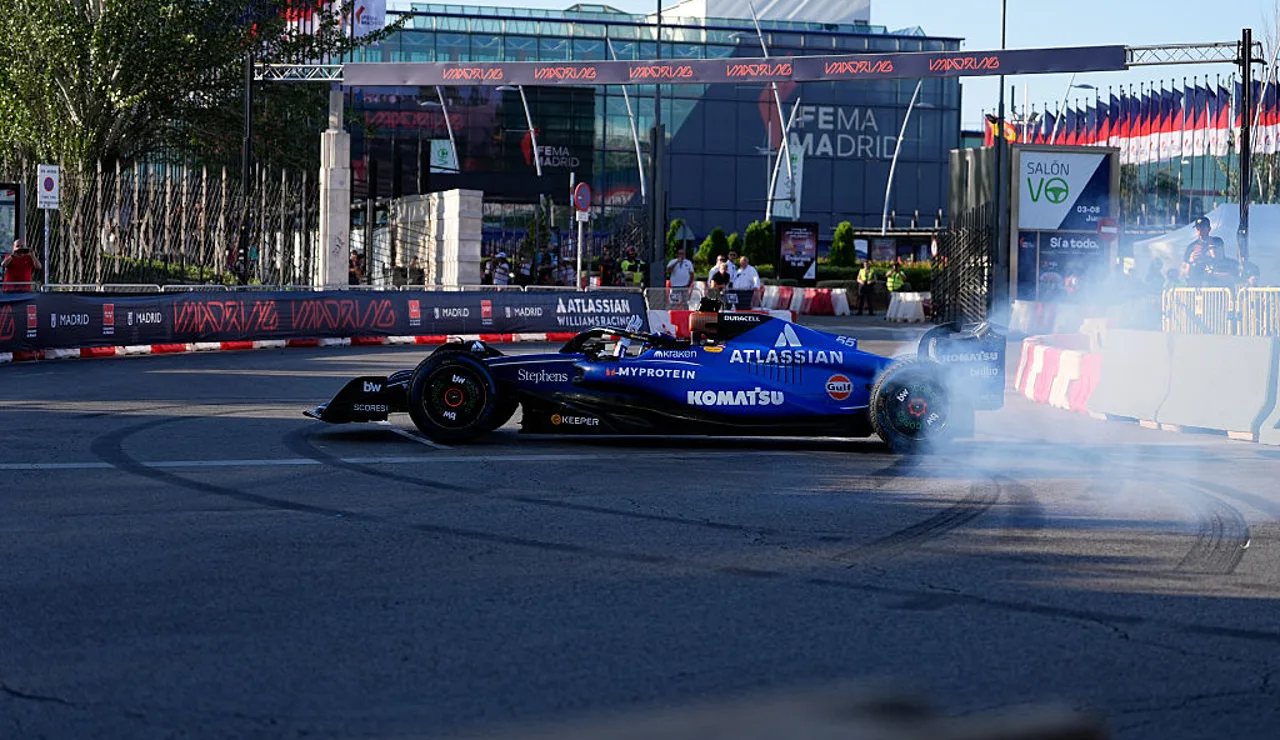 Carlos Sainz durante la exhibición de Williams en el circuito Madring de Madrid