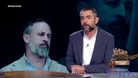 Dani Mateo, al oír a Santiago Abascal hablando francés: "Nos invadisteis en 1808 y os la devolvemos destrozando vuestra lengua" Santiago Abascal asistía a un acto en Francia y mostraba su apoyo a Marine Le Pen hablando francés. Sin embargo, el efecto no era exactamente el esperado y Dani Mateo lo analiza en este vídeo.