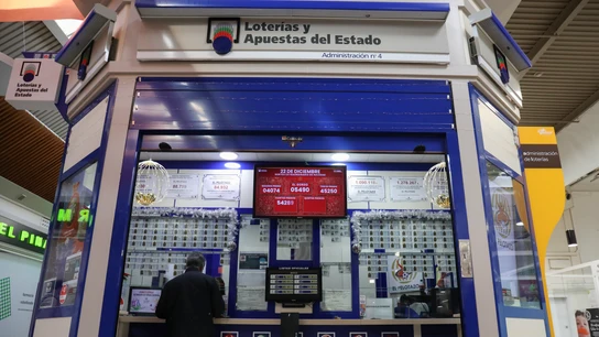 Una istración de Lotería en Las Rozas (Madrid), el día del sorteo de Navidad Una istración de Lotería en Las Rozas (Madrid), el día del sorteo de Navidad