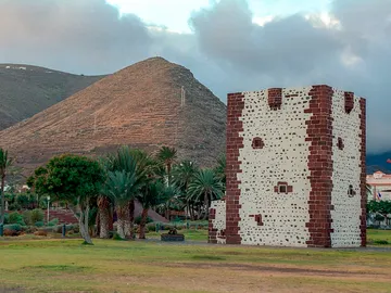Torre del Conde de San Sebastián de La Gomera Torre del Conde de San Sebastián de La Gomera