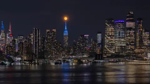Luna llena en Nueva York Luna llena en Nueva York