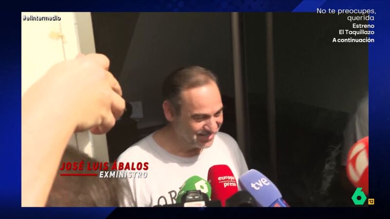 Wyoming alucina al ver a Ábalos ante los medios en camiseta: "Se ha marcado un Chenoa"