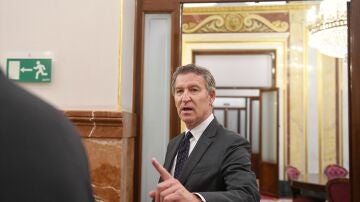 Alberto N&uacute;&ntilde;ez Feij&oacute;o en los pasillos del Congreso