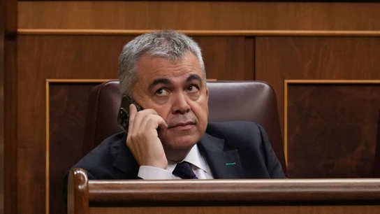 El diputado socialista Santos Cerdán durante el pleno celebrado este jueves en la Cámara Baja. El diputado socialista Santos Cerdán durante el pleno celebrado este jueves en la Cámara Baja.