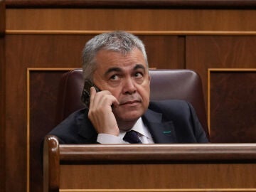 El diputado socialista Santos Cerdán durante el pleno celebrado este jueves en la Cámara Baja. 