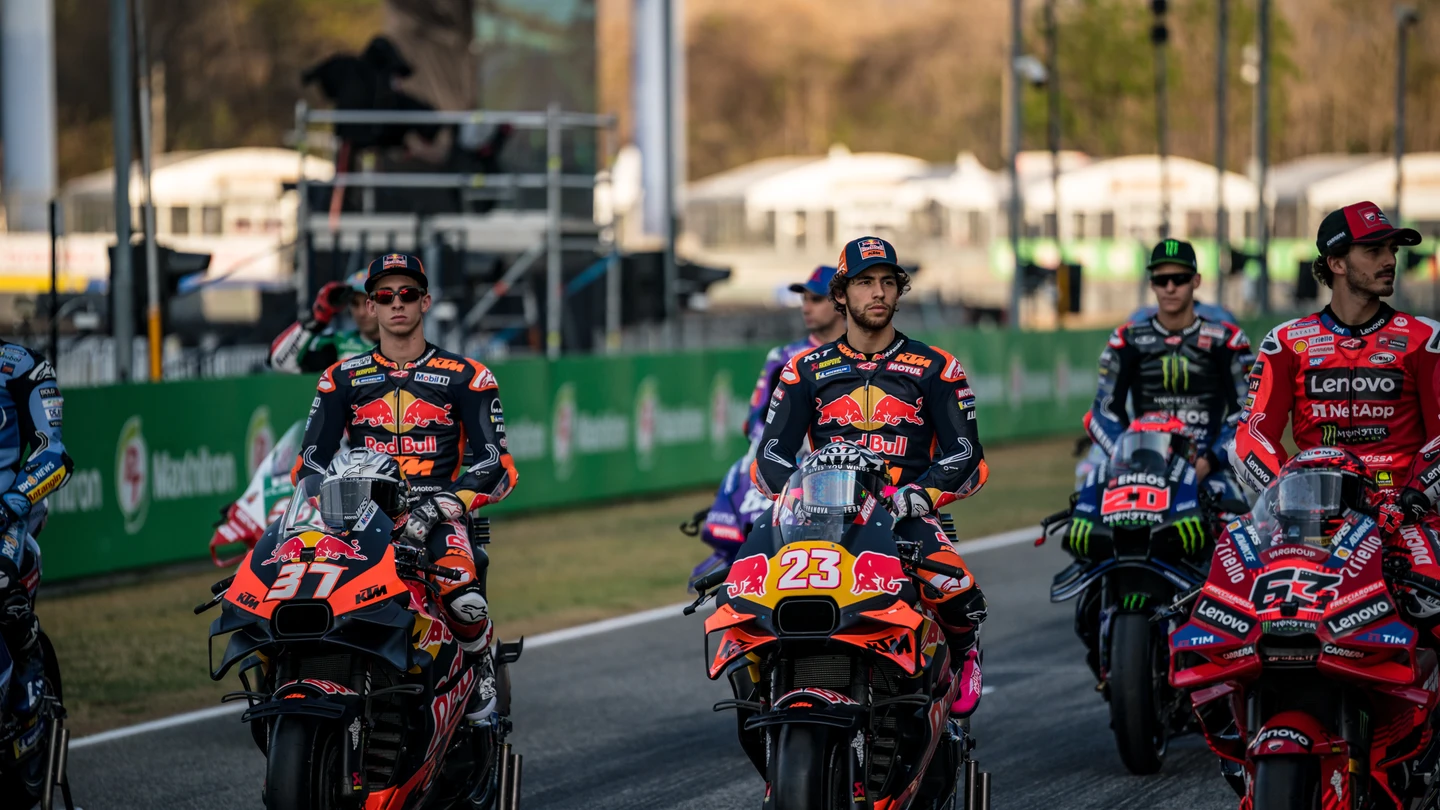 Pedro Acosta y Enea Bastianini Pedro Acosta y Enea Bastianini