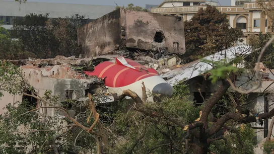 Vista del avión de Air India siniestrado Vista del avión de Air India siniestrado