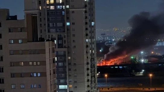 Bombardeo israelí en Teherán Bombardeo israelí en Teherán