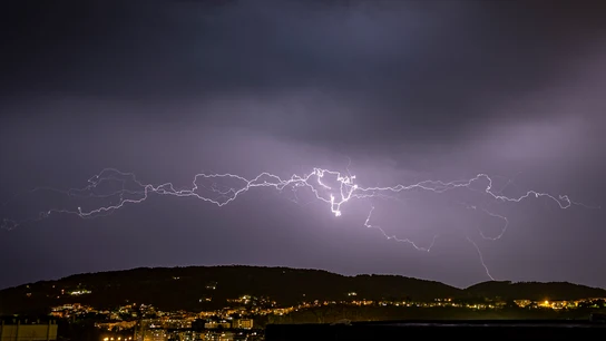 Una rayo cae en San Sebastián Una rayo cae en San Sebastián