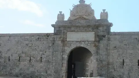 Fortaleza de La Mola Fortaleza de La Mola