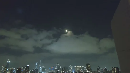 Irán lanza una nueva ronda de misiles contra Tel Aviv y Jerusalén Irán lanza una nueva ronda de misiles contra Tel Aviv y Jerusalén