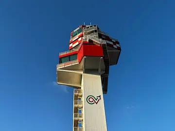 Torre de control del aeropuerto de Roma-Fiumicino Torre de control del aeropuerto de Roma-Fiumicino