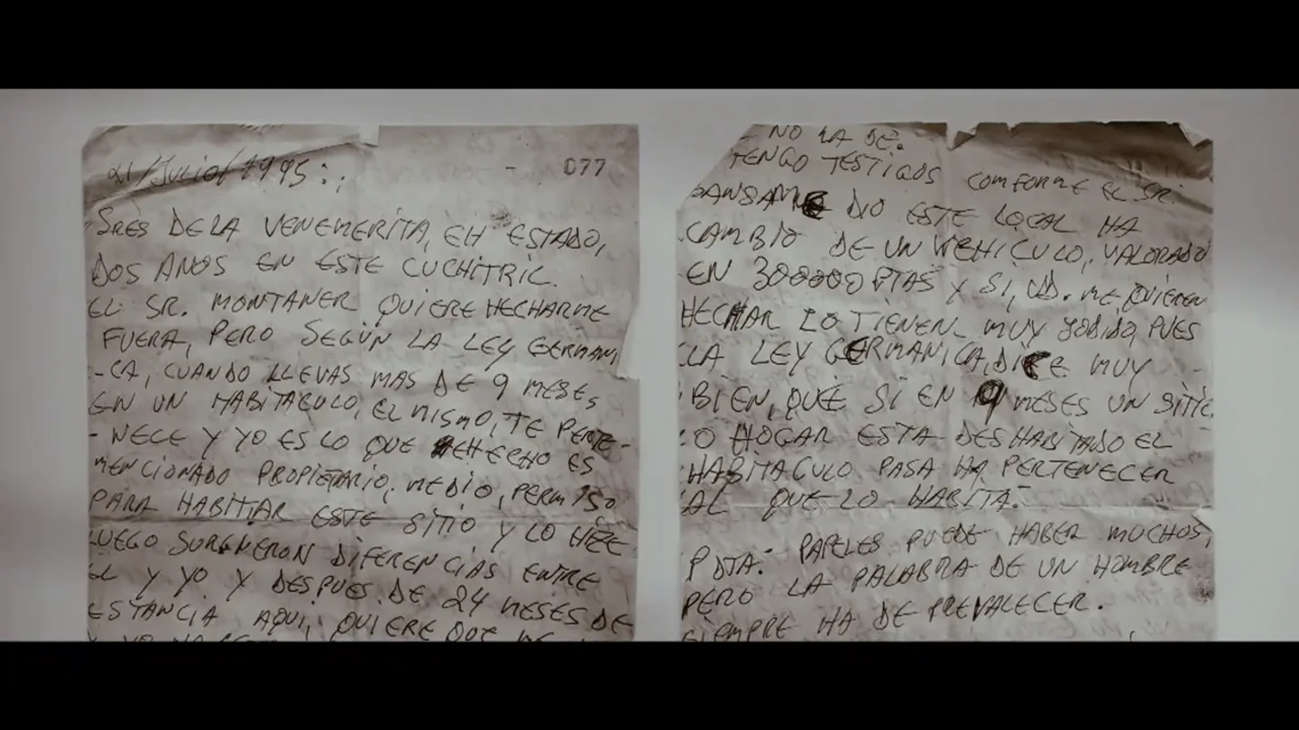 La nota manuscrita "del chico que vivió con 'el Sansa'" que le señala como el primer sospechoso de su asesinato: "Señores de la Benemérita..." La nota manuscrita "del chico que vivió con 'el Sansa'" que le señala como el primer sospechoso de su asesinato: "Señores de la Benemérita..."